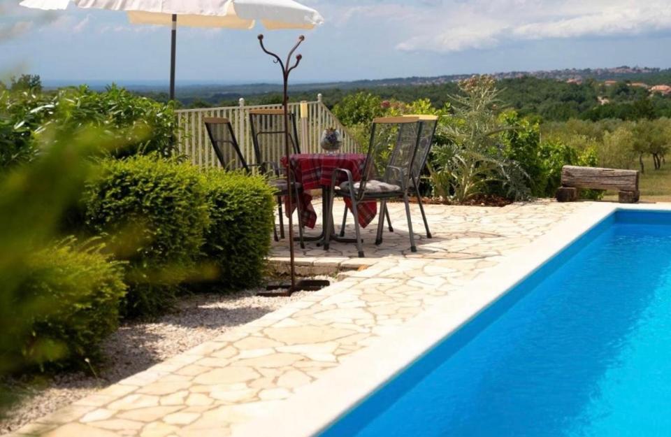 Villa Dolcevita At With Private Pool Barat (Porec)